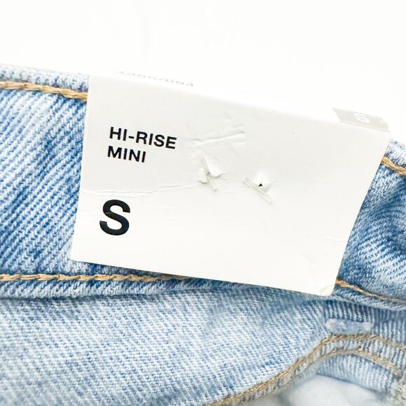 Zara Hi-Rise Mini Skirt Raw Hem Edge Light Wash Ripped Size Small NWT - Picture 3 of 5